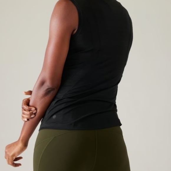 Athleta Pacifica Illume UPF Fitted Tank - Picture 2 of 9